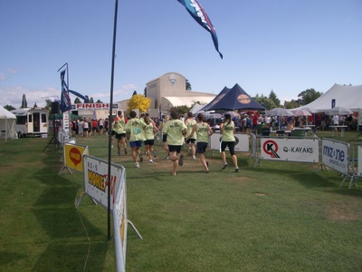 the whole team of B@stards running to the finish! the whole team of B@stards running to the finish!