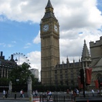 Another shot of Big Ben and parliament buildings.