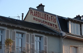 France: Fragile Limoges