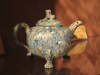 Tea pot with marble effects