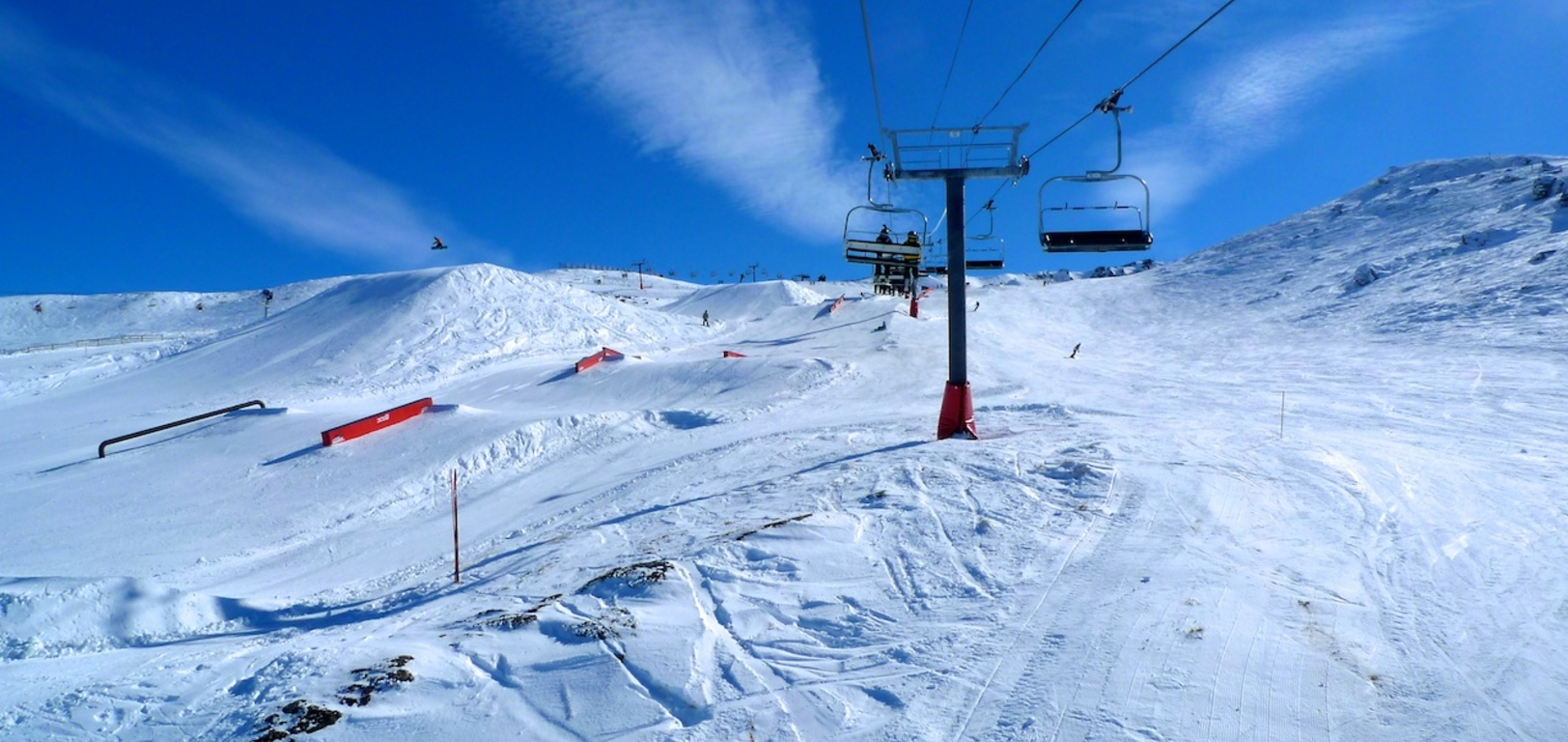 Jump park on the left