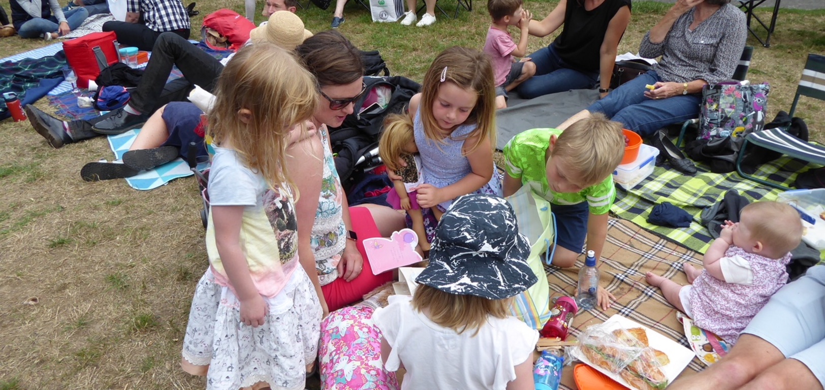 We had a fun family picnic to watch a Beauty and the Beast play and celebrate Olives birthday.