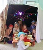 We finally hosted a belated Olives 6th birthday party. A jungle themed occasion where the 10 girls (including Iris and her fiend Olive) decorated hats then went on a clue finding adventure followed by a picnic inside the exhibition tent!