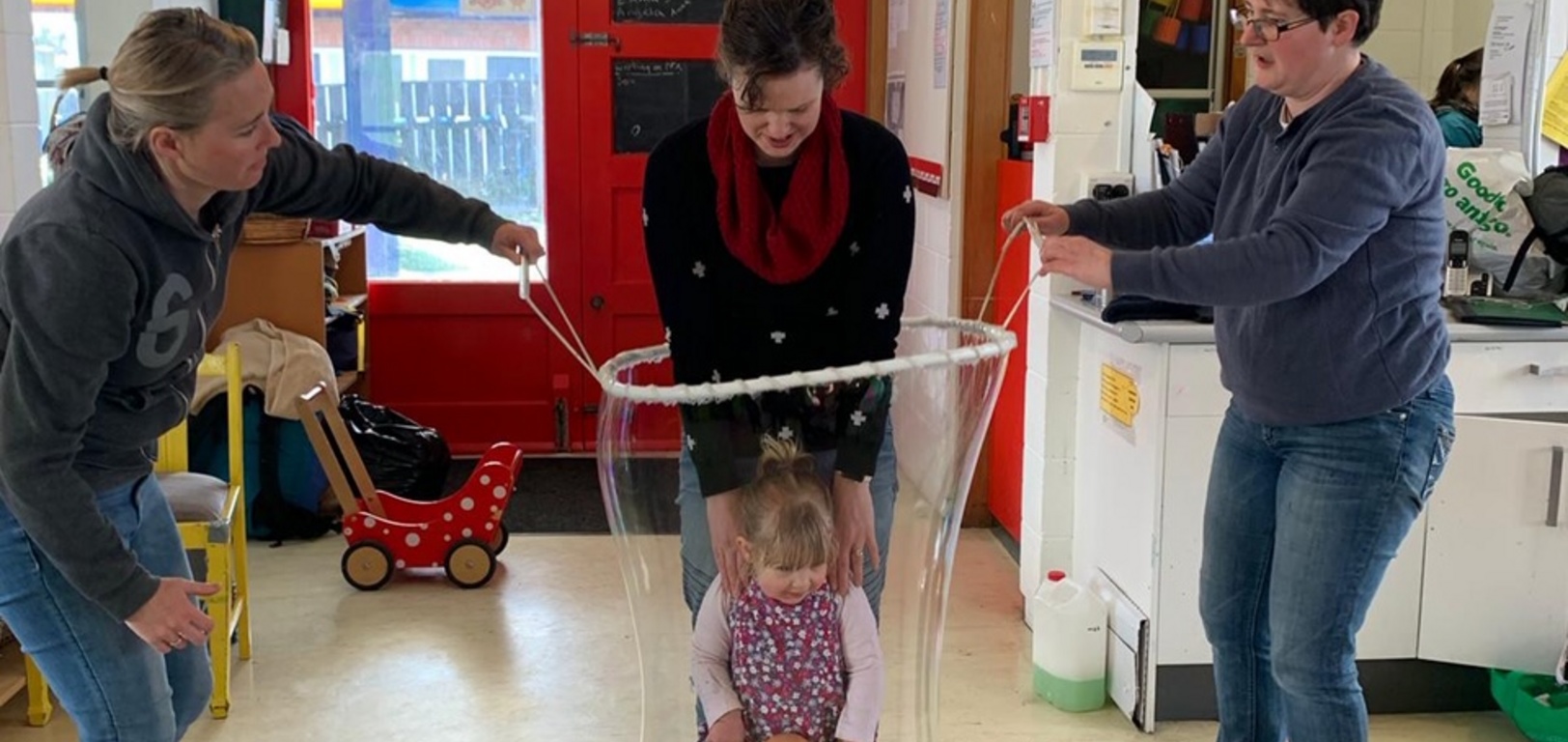 Kpc weds: some wet bubble action followed by baby play and mystery box.