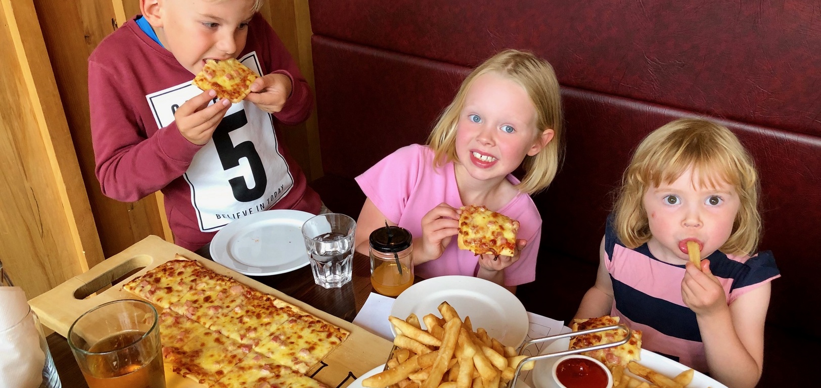 The annual birthday dinner out for Olive and Anthony. Every year is different - Juni being the challenge this year! Still, lots of fun and tasty burgers.