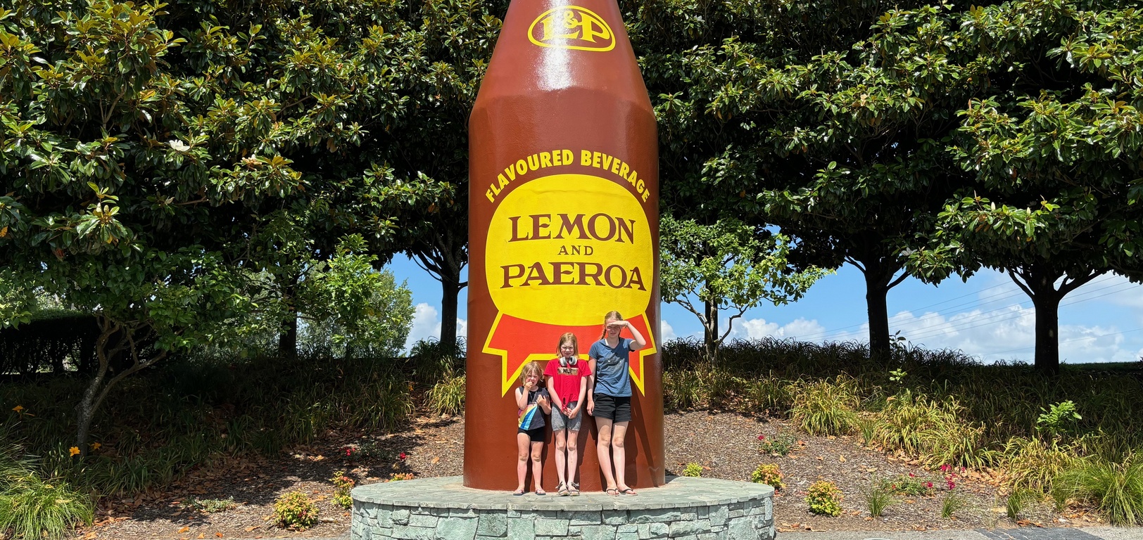 Back to taupo for pizza and a dip.