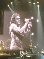 Lenny kravitz concert in Auckland with Jo & Ames