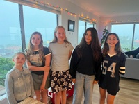 Happy new year! Bring on 2026! Great fun with the old crew from our childhood and delish cocktails